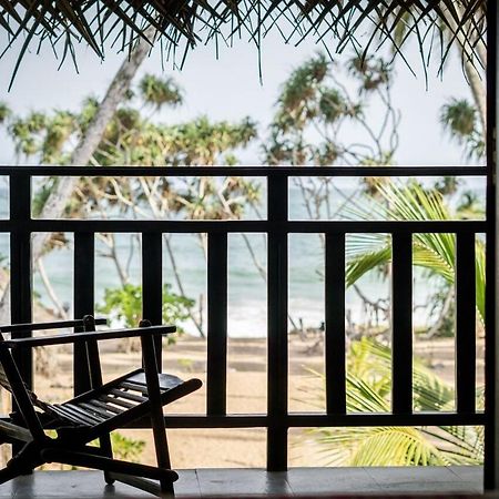 Blue Ocean Resort Netolpitiya Buitenkant foto