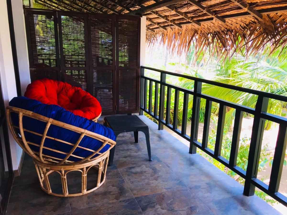 Blue Ocean Resort Netolpitiya Buitenkant foto