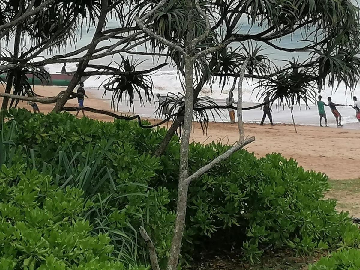 Blue Ocean Resort Netolpitiya Buitenkant foto