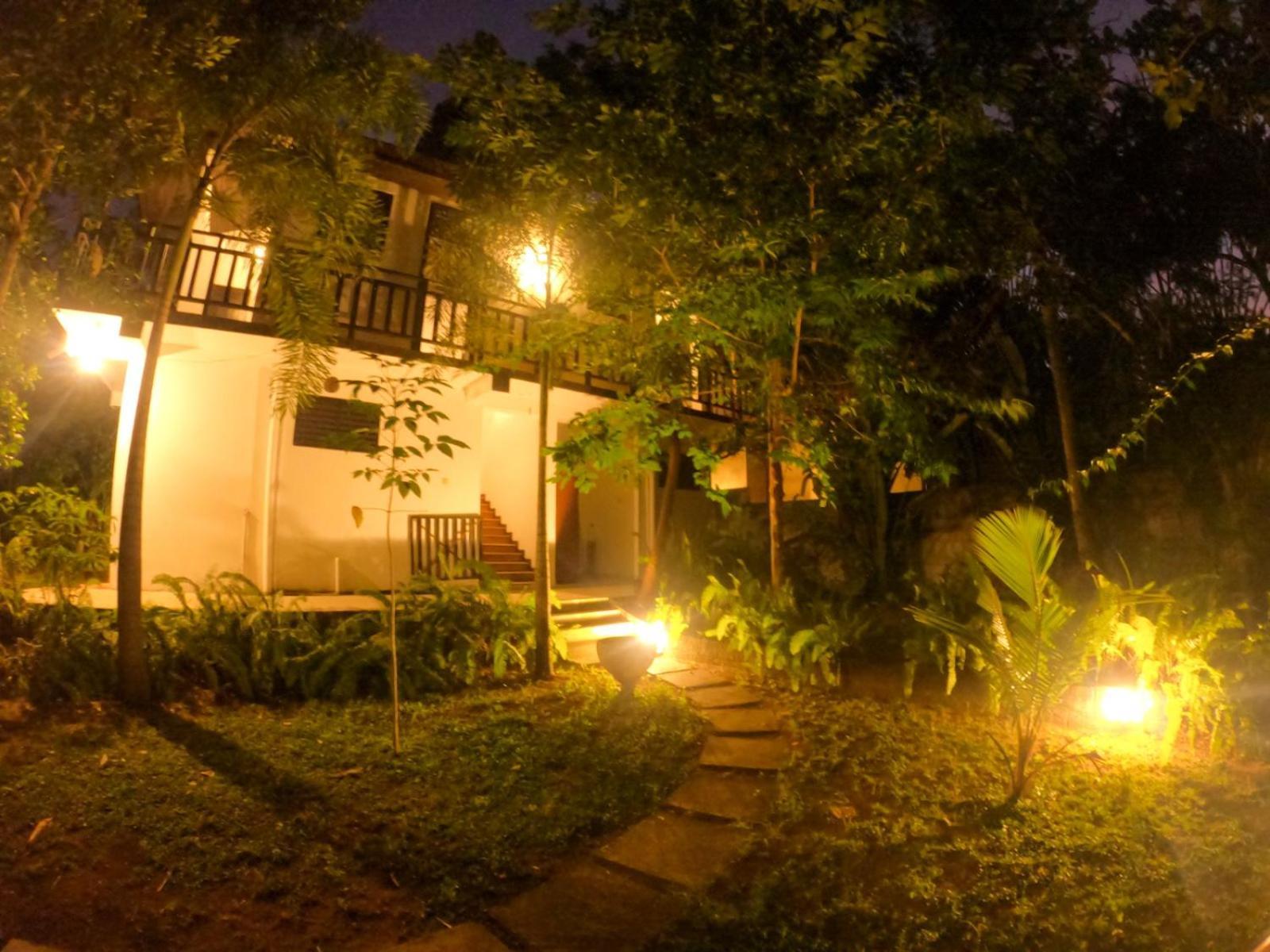 Blue Ocean Resort Netolpitiya Buitenkant foto