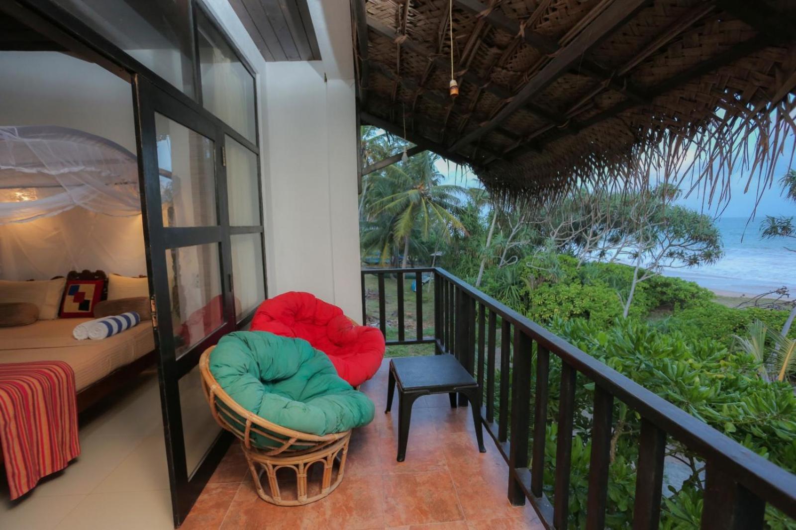 Blue Ocean Resort Netolpitiya Buitenkant foto