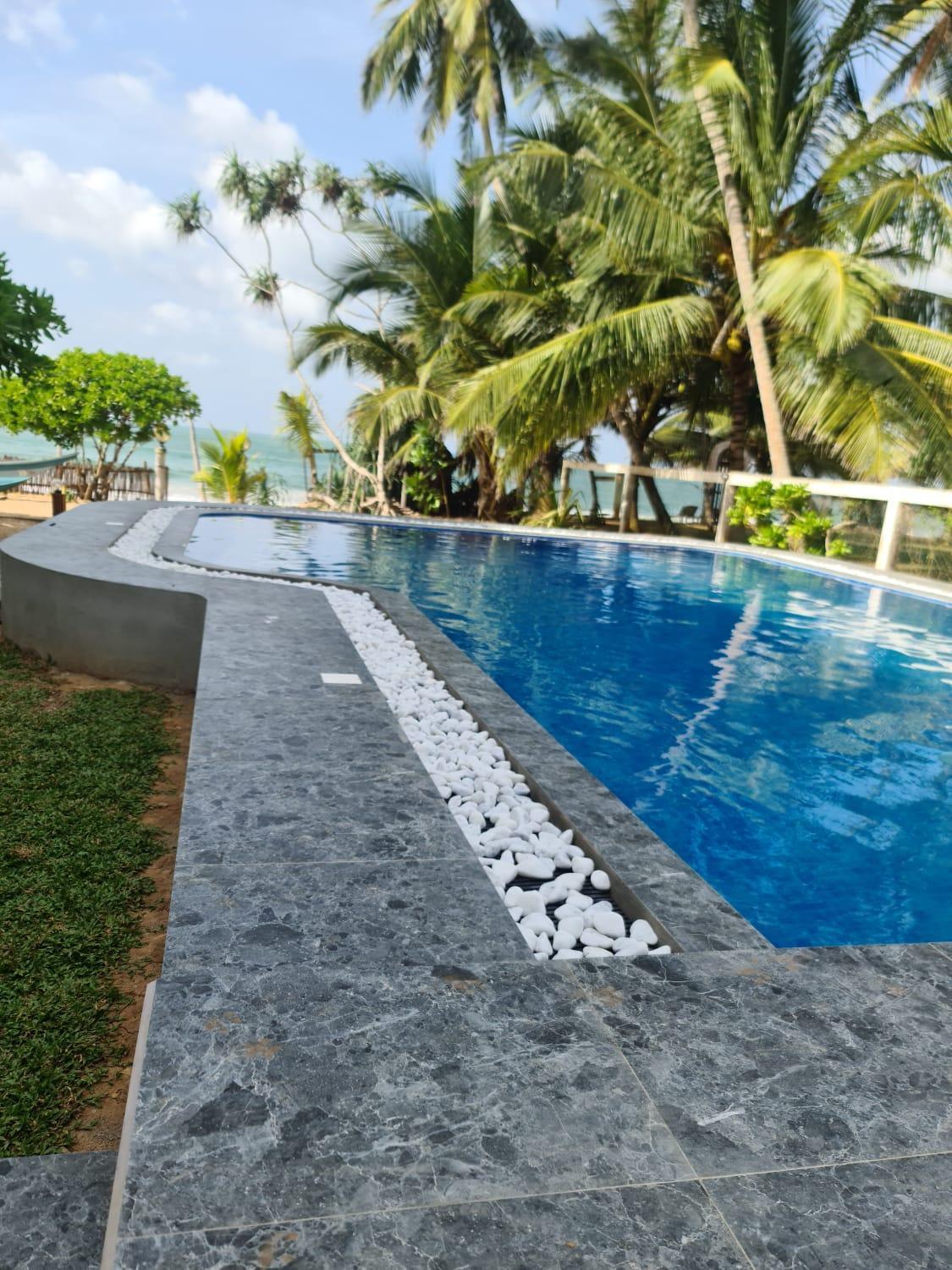 Blue Ocean Resort Netolpitiya Buitenkant foto