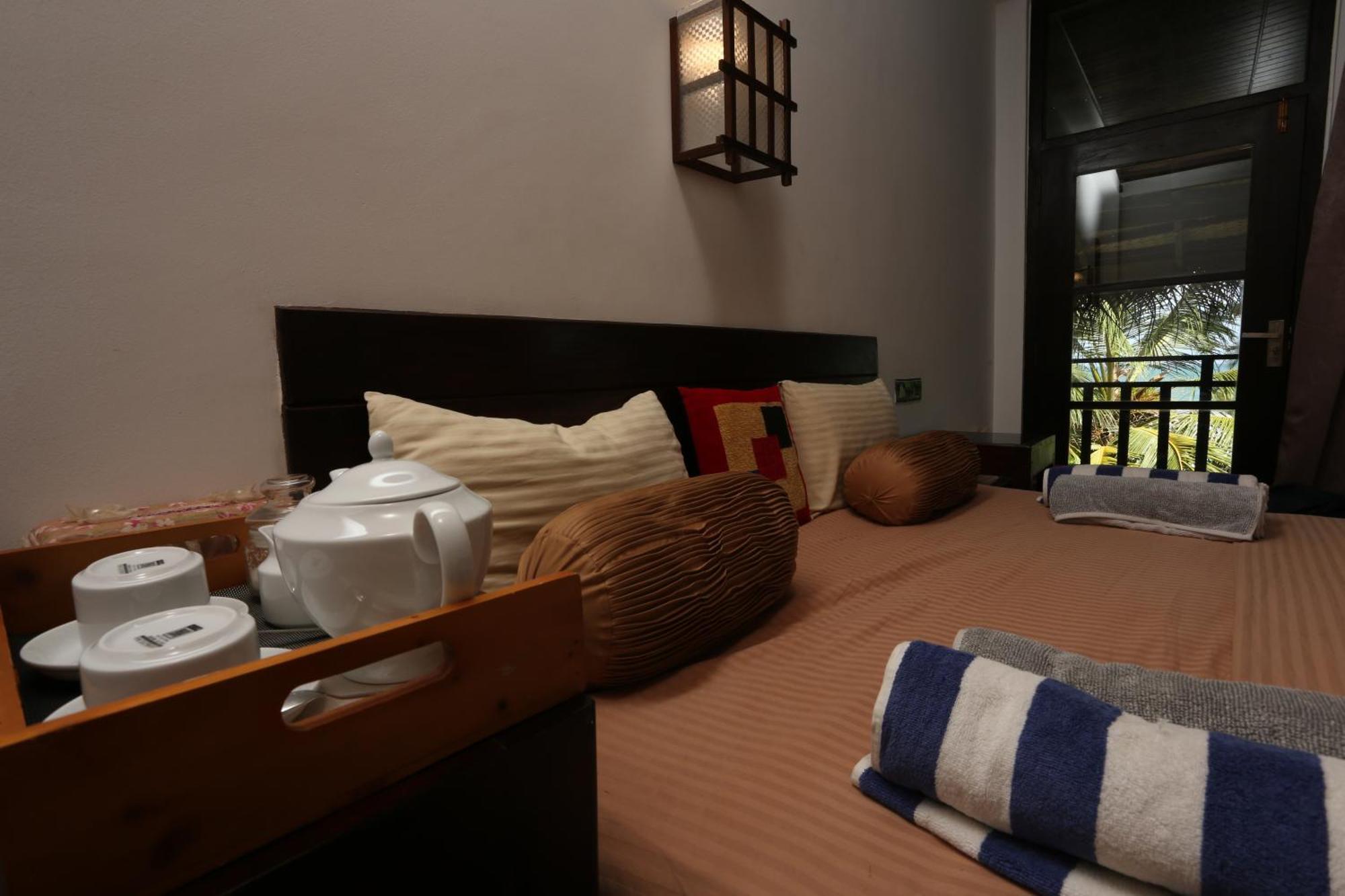 Blue Ocean Resort Netolpitiya Buitenkant foto