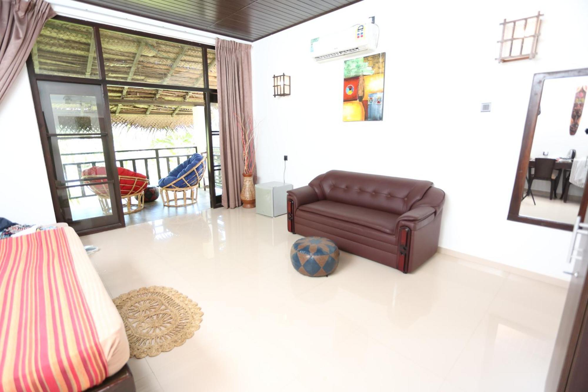 Blue Ocean Resort Netolpitiya Buitenkant foto