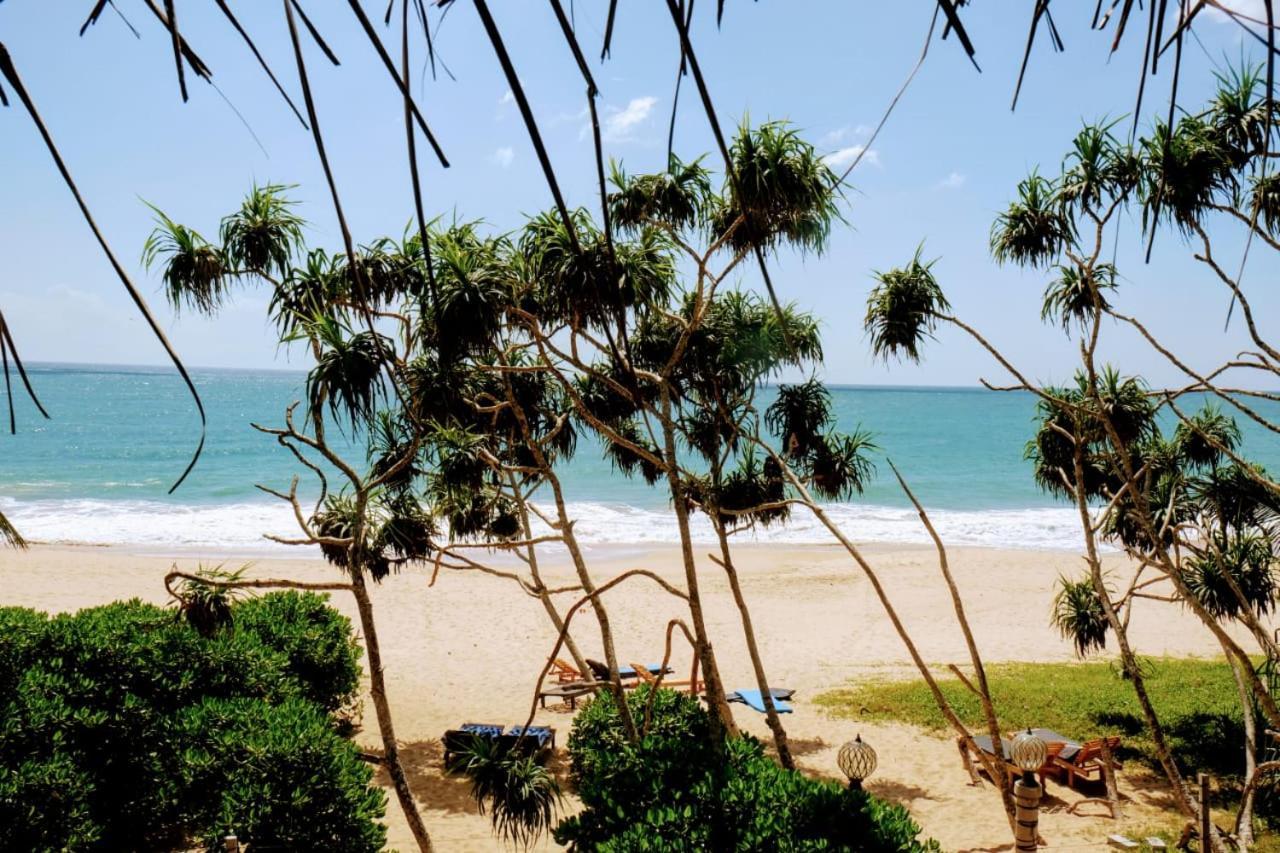 Blue Ocean Resort Netolpitiya Buitenkant foto